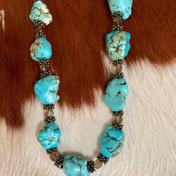 Turquoise Leather Buckskin Handmade Long Beaded Necklace - Picture 3 of 6